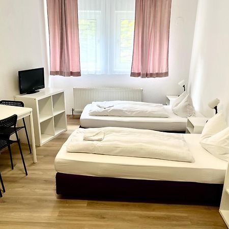 Hotel Garni Am Schaefersberg ニーダーンハウゼン エクステリア 写真
