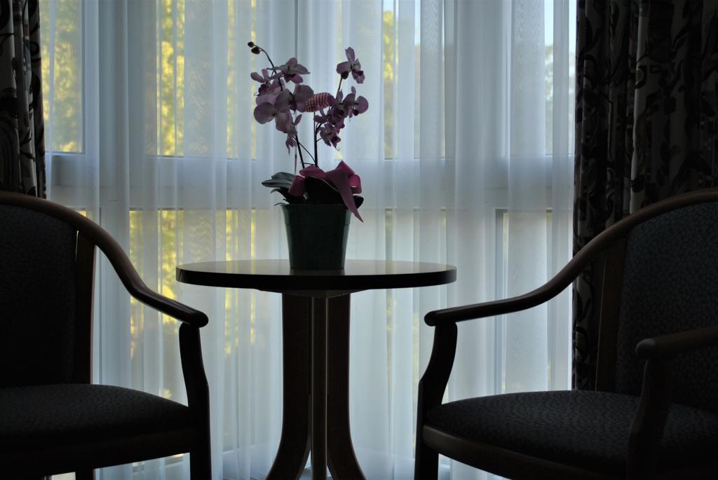 Hotel Garni Am Schaefersberg ニーダーンハウゼン 部屋 写真